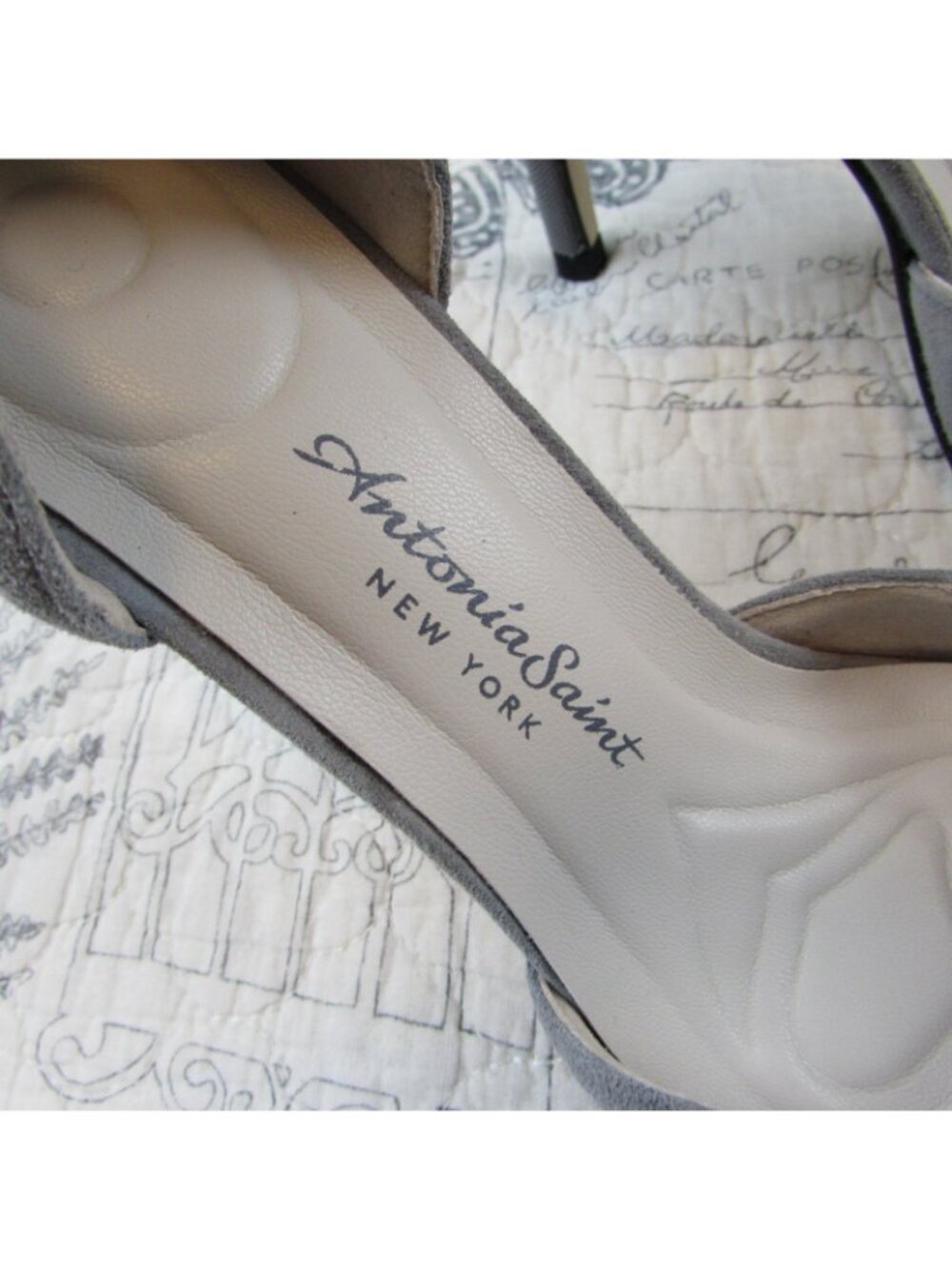 New Antonia Saint NY  Vida Half D’Orsay Gray Suede Comfort pumps heels size 6.5 - Picture 3 of 8